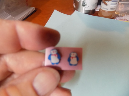 blue and white penguins post earrings