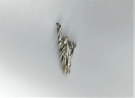 Vintage Statue Of Liberty Silver Tone Lapel Pin Collectible New York Souvenir