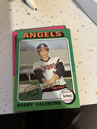 1975 topps bobby valentine