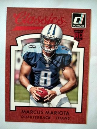 2015 Marcus Mariota red rookie card