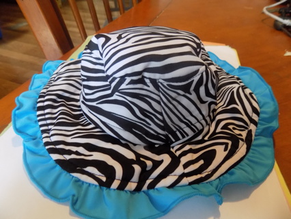 Black and white striped zebra beach hat for baby