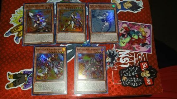 5 mint condition Super Rare Holo Yugioh Cards