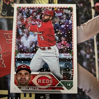 2023 Topps Holiday Joey Votto 