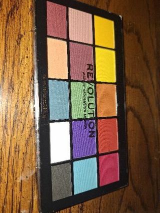 Revolution eyeshadow