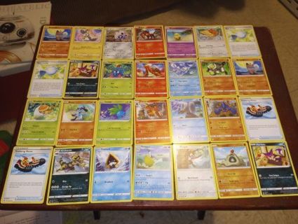 50 RANDOM POKEMON CARDS #206