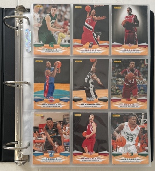 2009-10 PANINI NBA Basketball Cards Near Complete Set - 293 Base and 32 Rookies!