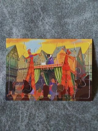 Hunchback of Notre Dame Punch out figure Trading Card mini puzzle