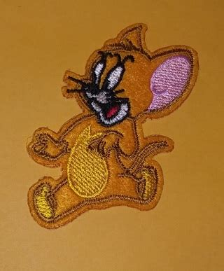 1 VINTAGE Tom & Jerry Cartoon Mouse IRON ON Patch Clothing accessoriy Embroidery Applique Decoration