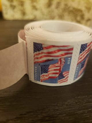 Roll of 100 Stamps USPS 100 US FOREVER STAMPS US Flag Forever  Stamps Free & Fast Shipping value $68