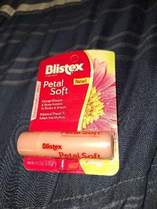 Blistex petal soft