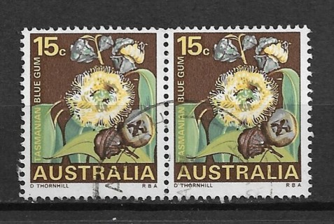 1968 Australia Sc436 15¢ Tasmanian Blue Gum used pair