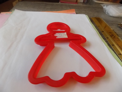 6 inch red plastic gingerbread girl cookie cutter