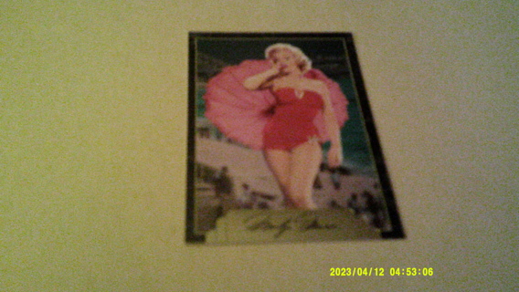 Marilyn Monroe MINT Trading cards in sleeve