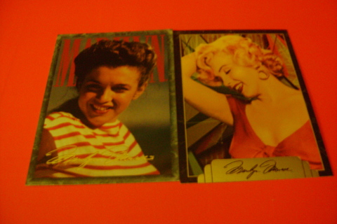 Marilyn Monroe Trading cards MINT