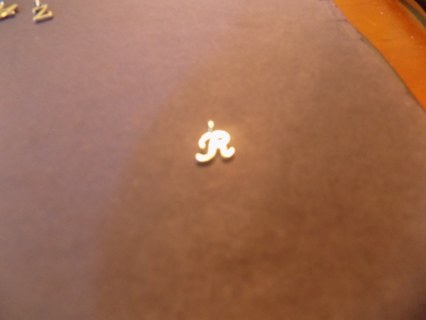 Silvertone cursive letter R charm