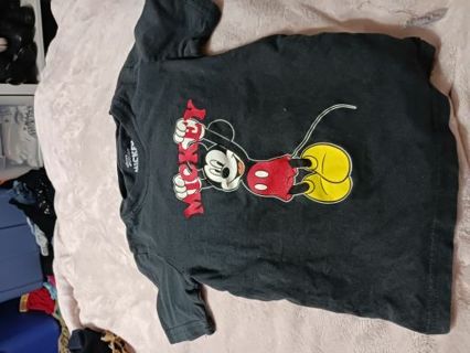 Boy Mickey Mouse t'shirt size 4T by Disney