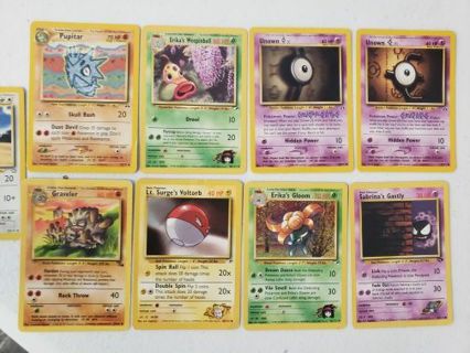 1999,2000,2001 Pokémon 2nd and 3rd editions card lot. Worn conditions