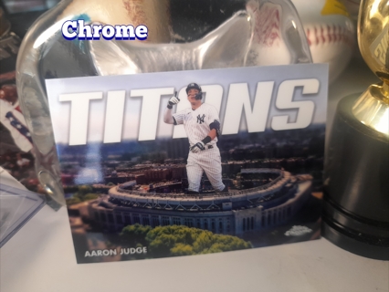 Aaron Judge TITANS Chrome Horizontal Mint