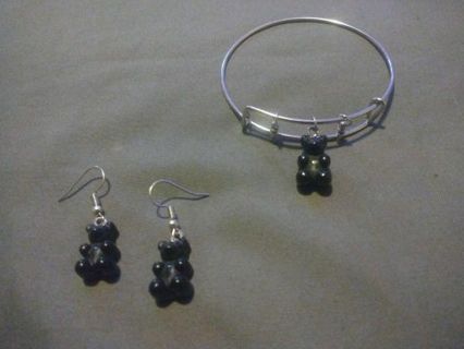 Gummy bear charm earrings and bracelet