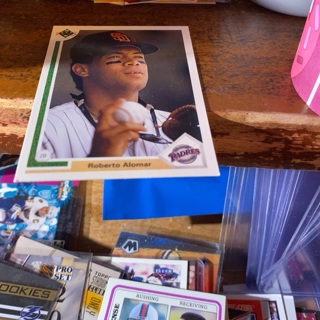 1991 upper deck Roberto alomar baseball card 