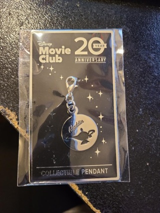 Disney Aladdin 20yr Anniversary Collectible Pendant