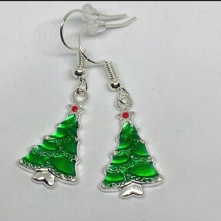 ❄️ Holiday Green Enamel Christmas Tree Silver Hook Earrings NEW ❄️