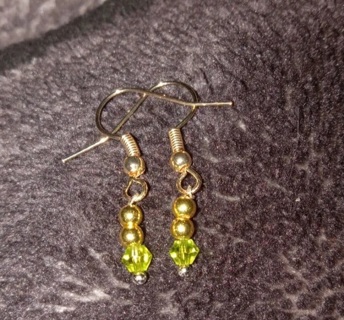 Green Crystal dainty hook earrings nip