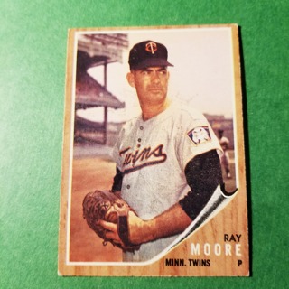 1962 - TOPPS BASEBALL CARD NO. 437 - RAY MOORE - TWINS