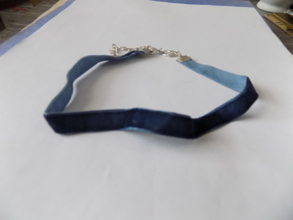 Navy blue 1/4 inch velvet choker necklace with extension chain