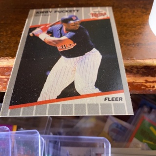 1989 fleer Kirby Puckett baseball card 