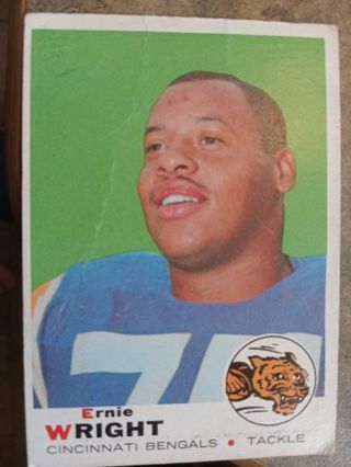 1969 T.C.G. ERNIE WRIGHT CINCINNATI BENGALS FOOTBALL CARD# 212