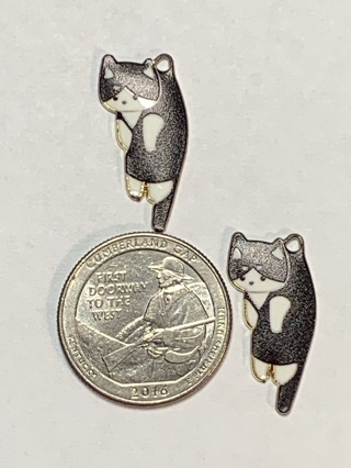 CAT CHARMS~#2~BLACK~HANGING AROUND~SET OF 2 CHARMS~FREE SHIPPING!