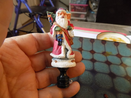 4 inch resin Santa lamp finale # 2 just screw it onto top of frame of lampshade