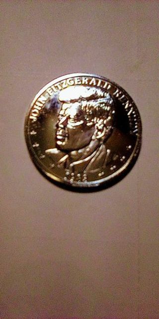 1988-JOHN KENNEDY 20TH ANNIVERSARY MEDAL... IN COIN CAPSULE BEAUTIFUL UNCIRCULATED