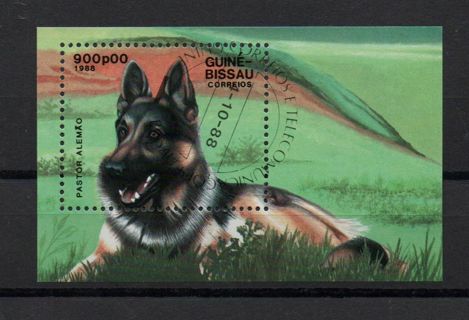 mini sheet German Shephard