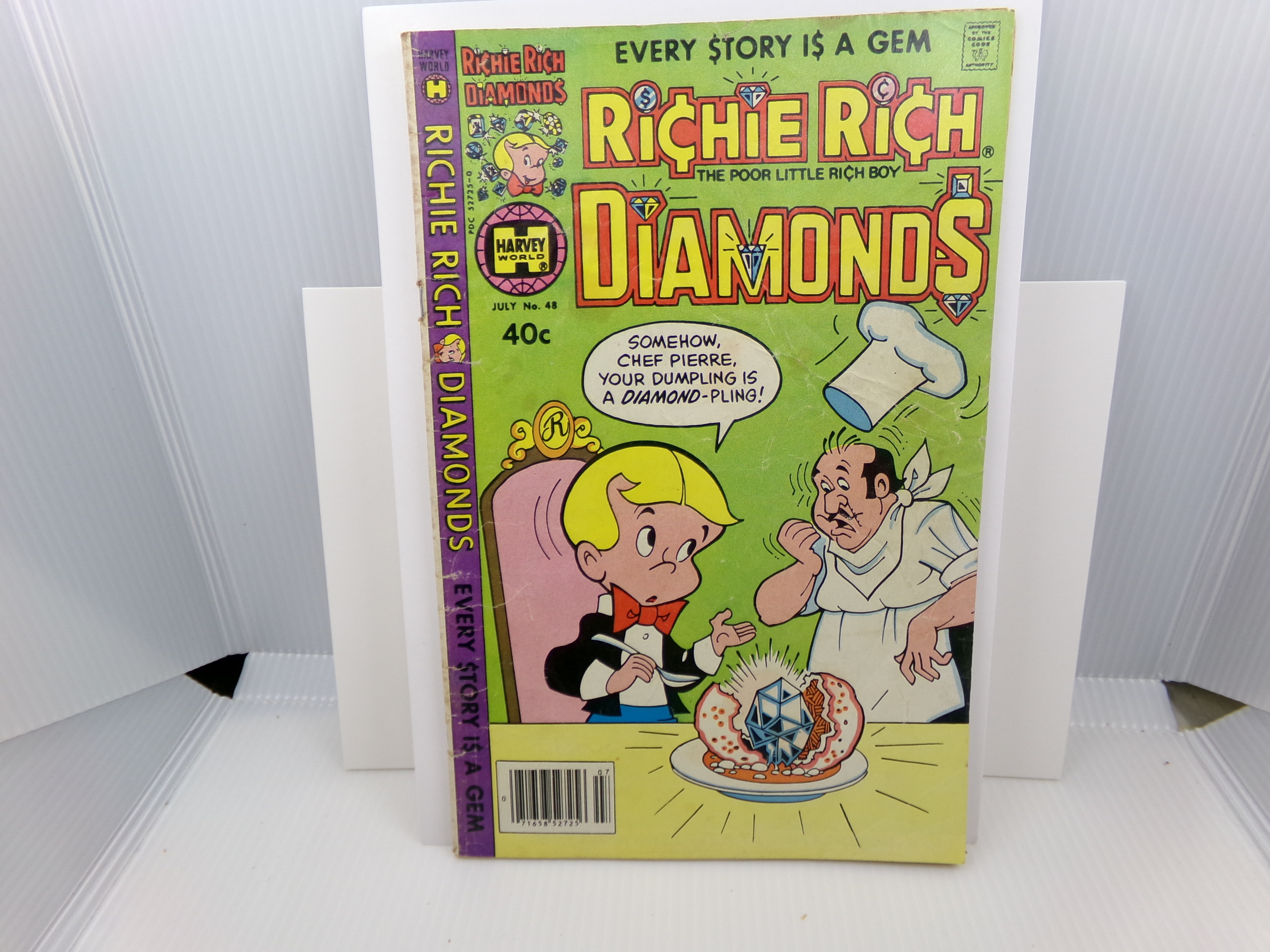 Free: RICHIE RICH - DIAMONDS No.48