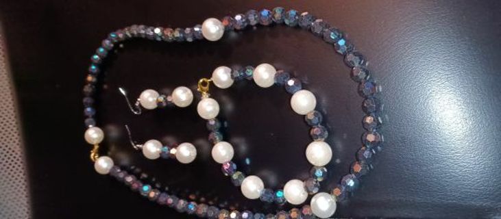 Beautiful Handmade bracelet, necklace and earrings