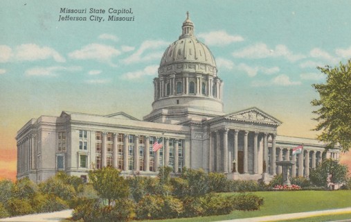 Vintage Used Postcard: (i): 1956 Missouri State Capitol, Jefferson City, MO