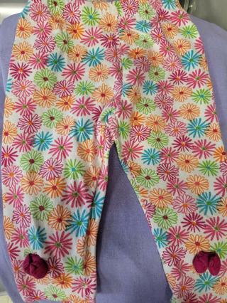 Girl’s Flowered leggings