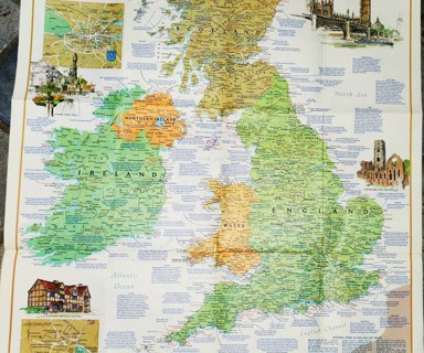 1974 National Geographic Map/poster BRITISH ISLES - folded 23" x 32 1/2" - VG condition