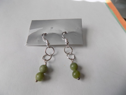 Earrings French Hook silvertone 2 green stacking beads on 2 silver loops