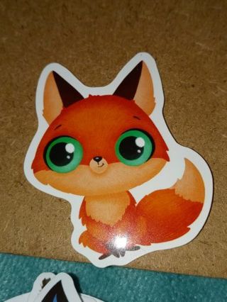 Cute New one Cute nice vinyl sticker no refunds regular mail only Very nice quality!