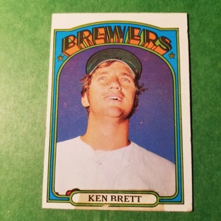 1972 - TOPPS BASEBALL CARD HI NO. 517 - KEN BRETT - BREQERS