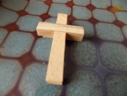 Wooden hand carved cross 2 1/2 tall necklace charm fits together like a Lincoln log