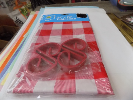 NIP 54 x 72 red plaid plastic tablecloth and 4 table clamps  # 2