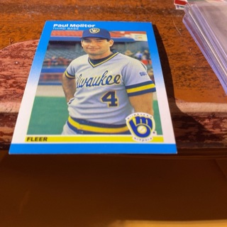 1987 fleer Paul molitor baseball card 