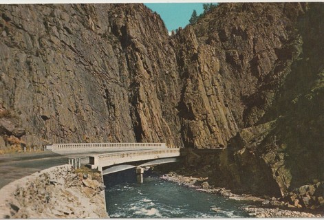 Vintage Unused Postcard: x: Rocky Cliffs, Big Thompson Canyon, CO