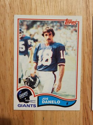 82 Topps Joe Danelo #420