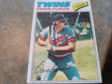 1977 TOPPS CRAIG KUSICK MINNESOTA TWINS BASEBALL CARD# 38