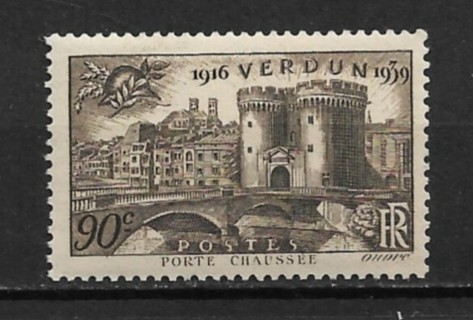 1939 France Sc392 23rd Anniv. of the Battle of Verdin MNH